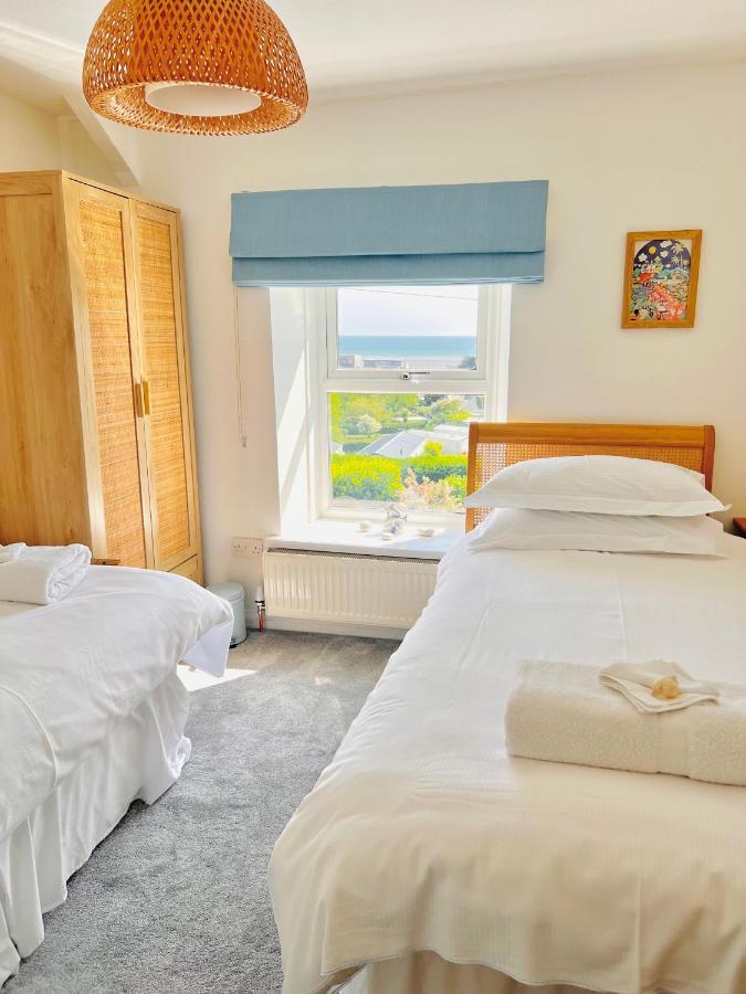 Gordy Hall -Sea Facing Welsh Cottage With Stunning Views بينداين المظهر الخارجي الصورة