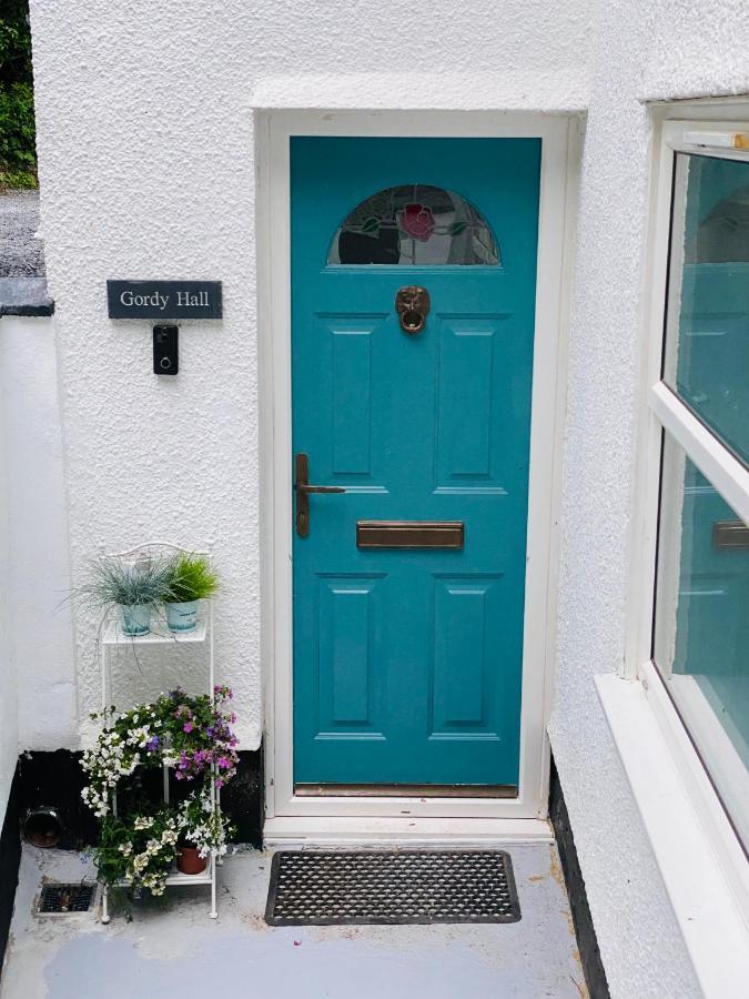 Gordy Hall -Sea Facing Welsh Cottage With Stunning Views بينداين المظهر الخارجي الصورة