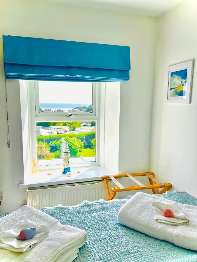 Gordy Hall -Sea Facing Welsh Cottage With Stunning Views بينداين المظهر الخارجي الصورة