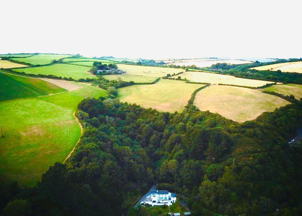 Gordy Hall -Sea Facing Welsh Cottage With Stunning Views بينداين المظهر الخارجي الصورة